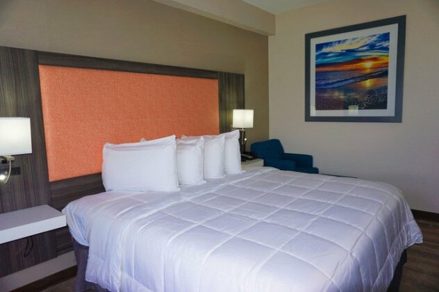 The Waves Hotel an Ascend Hotel Collection Member - Photo5