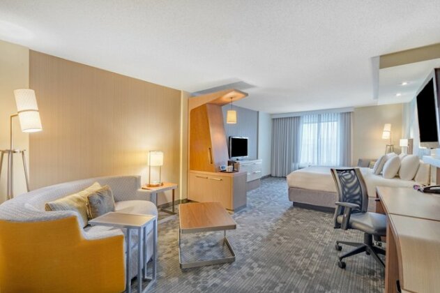 Courtyard by Marriott Wilkes-Barre Arena - Photo4