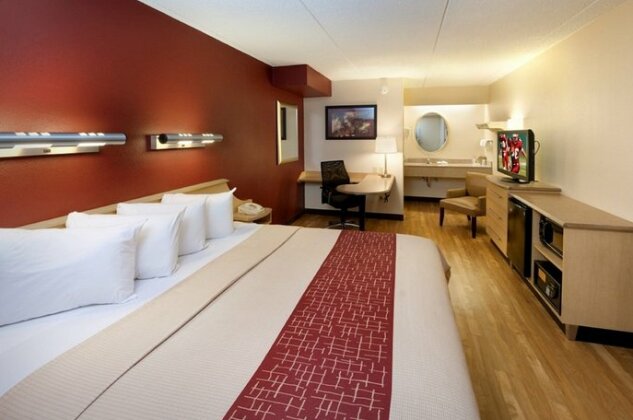 Red Roof Inn Wilkes-Barre - Photo2