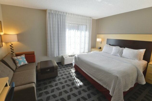 TownePlace Suites by Marriott Williamsport - Photo3