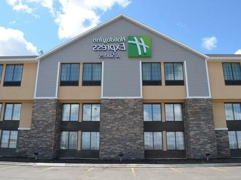 Holiday Inn Express & Suites Willmar