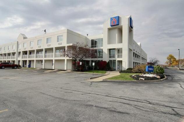 Motel 6 - Cleveland - Willoughby - Photo3