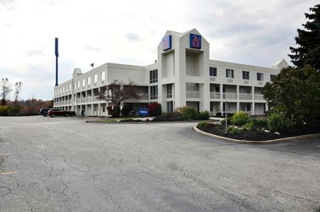Motel 6 - Cleveland - Willoughby - Photo4