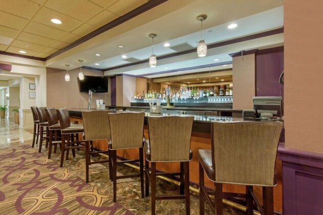 DoubleTree by Hilton Downtown Wilmington - Legal District - Photo4
