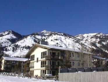 Aspen Condominiums by Rendezvous Mountain Rentals