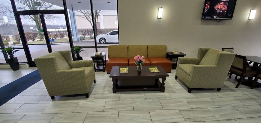 Baymont Inn and Suites Winchester - Photo4