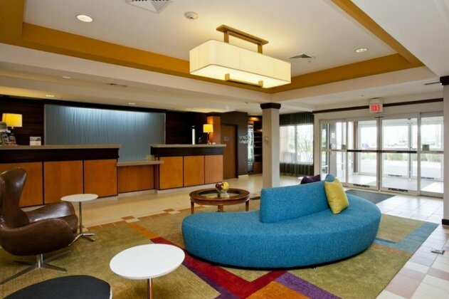 Fairfield Inn and Suites by Marriott Winchester - Photo5