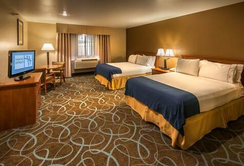 Holiday Inn Express Winnemucca - Photo5