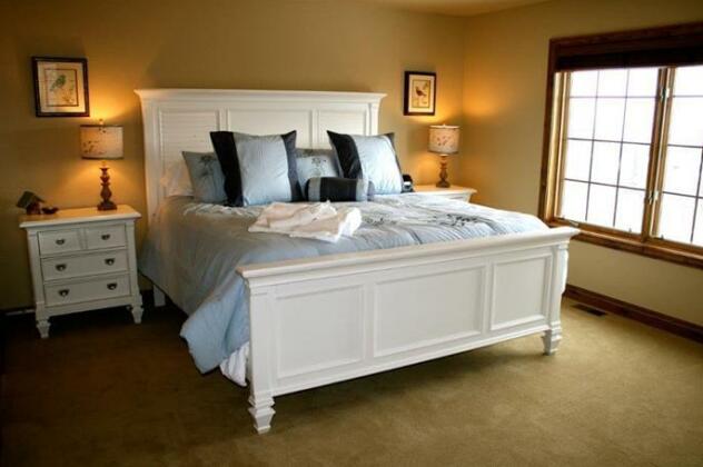 Elk Court 4 - Photo3