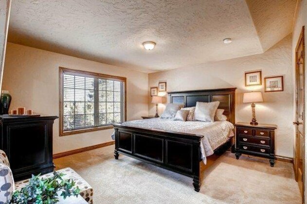 Elk Court 6 - Photo3