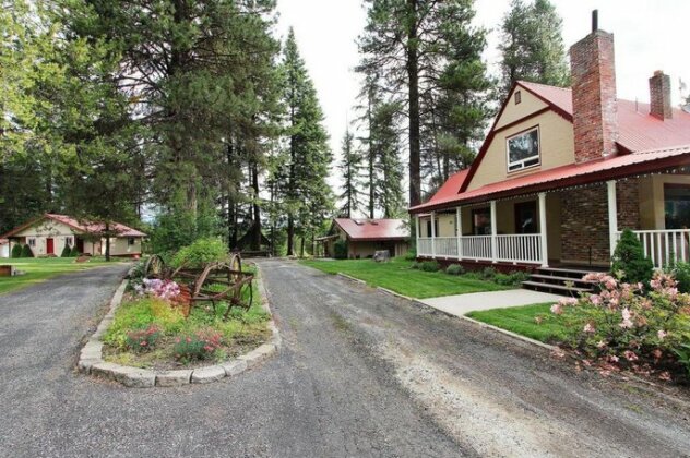 Pine River Ranch Bed and Breakfast