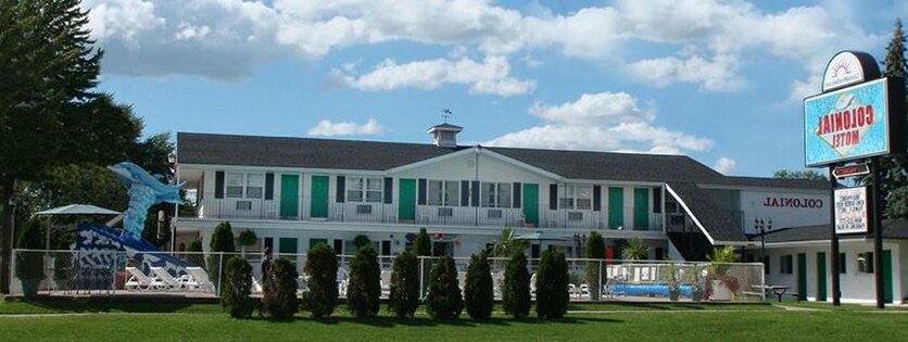 Colonial Motel Wisconsin Dells