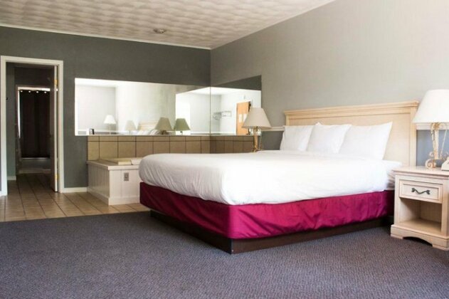 Flamingo Motel & Suites - Photo3