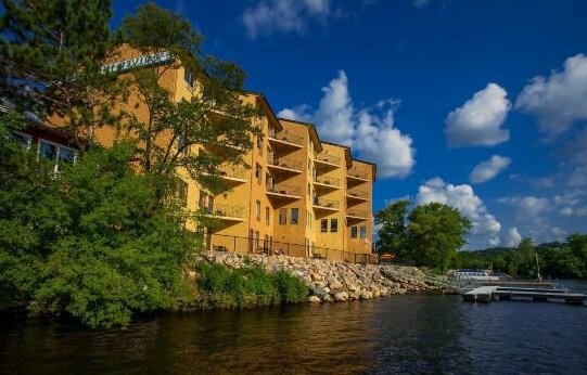 River Inn Resort Wisconsin Dells - Photo3