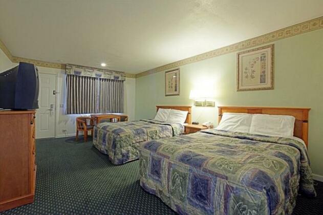 Americas Best Value Inn and Suites Woodland - Photo5