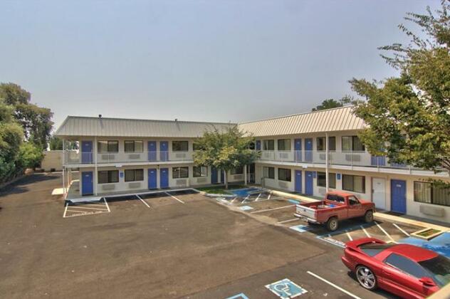 Motel 6 Woodland - Sacramento Area - Photo2