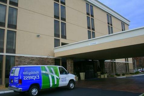Holiday Inn Express Worcester - Photo2