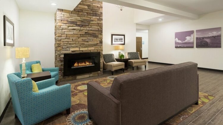 Holiday Inn Express & Suites Wyomissing - Photo4