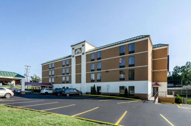 Quality Inn & Suites Wytheville - Photo3
