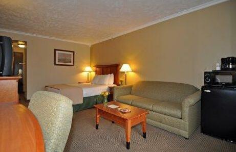 Best Western Plus Ahtanum Inn - Photo5