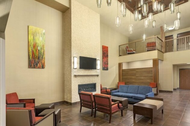 Comfort Suites Yakima - Photo4
