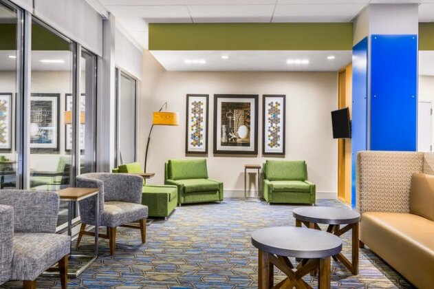 Holiday Inn Express & Suites - Union Gap - Yakima Area - Photo4