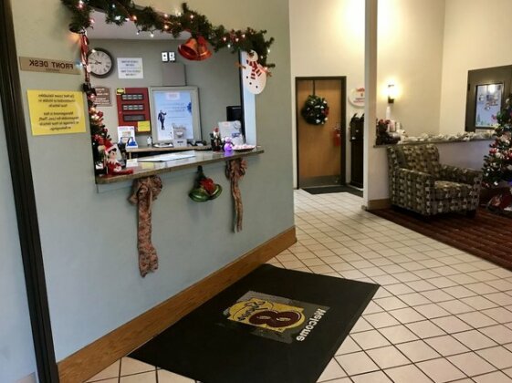 Super 8 by Wyndham Union Gap Yakima Area Hotel - Photo3