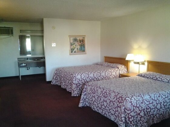 Yakima Valley Inn - Photo3