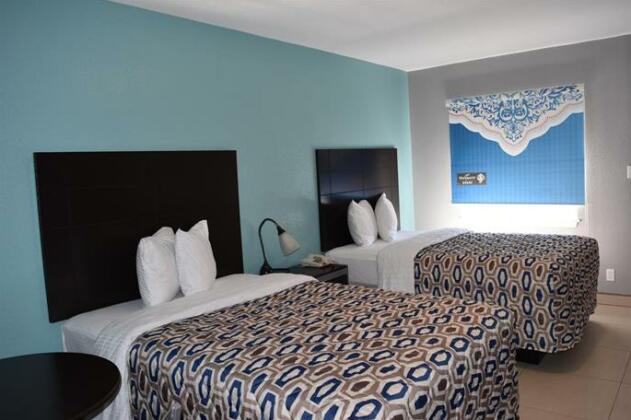 Woodfield Inn and Suites Yoakum - Photo4