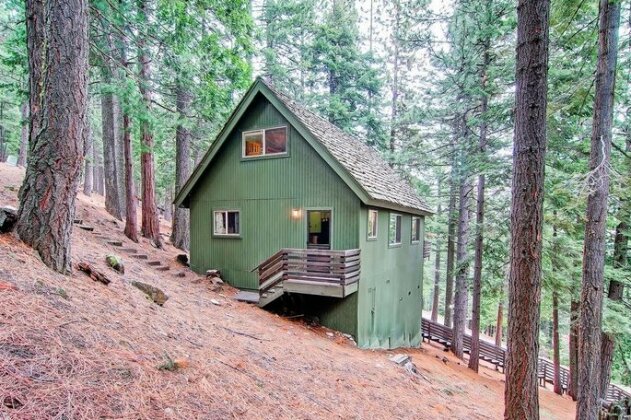 Yosemite's Hawk's Nest - 3BR/2BA Home
