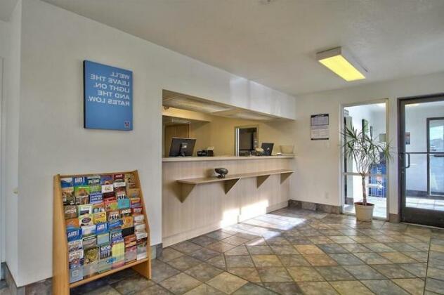Budgetel Inn & Suites Yuma - Photo5