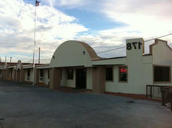Lakeview Inn & Suites - Photo3