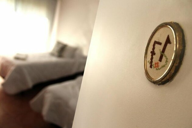 Mon Petit Hotel - Photo3