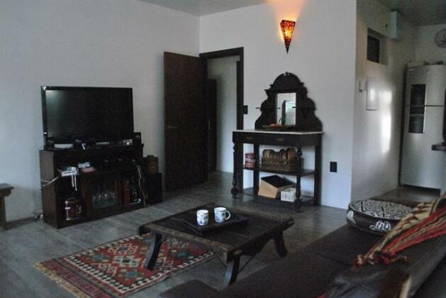 Milopotas - Photo3