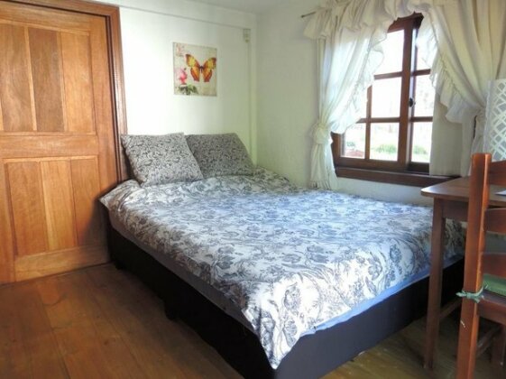 Lumares Bed & Breakfast - Photo4