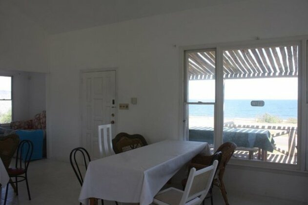 Mansa Beach Hostel - Photo3