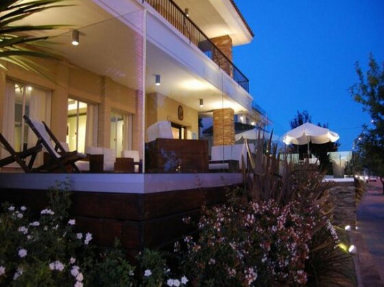 Mercedes Rambla Hotel - Photo2