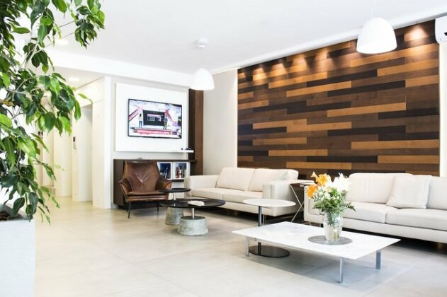 Armon Suites Hotel - Photo2