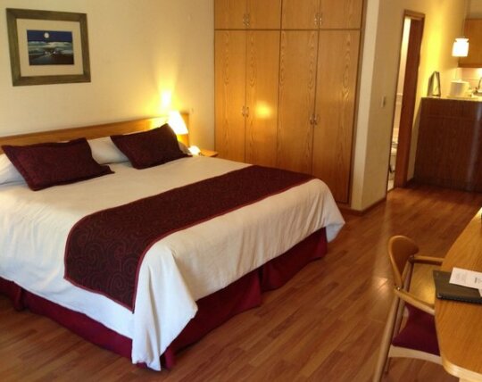 Armon Suites Hotel - Photo5