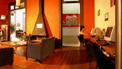 Red Hostel Montevideo - Photo2