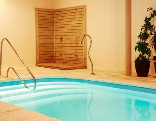 Hotel Genoves - Photo4
