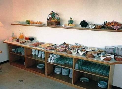 Hotel Ricadi - Photo4