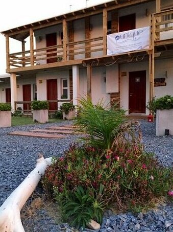 Unique Hotel & Suites