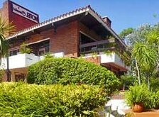 Hotel Camelot - Photo2