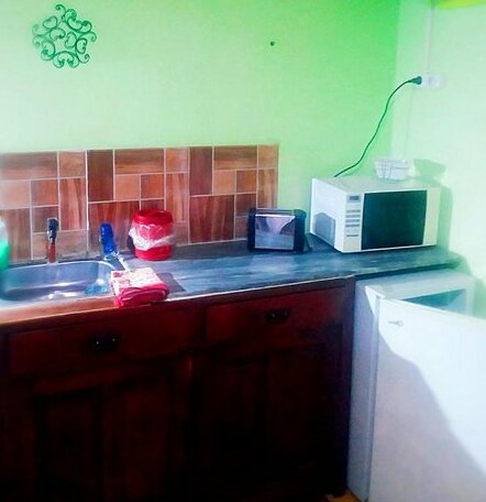 Monoambiente en zona Este Salto - Photo4
