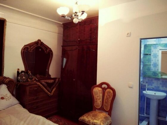 Al-Bashir - Photo3
