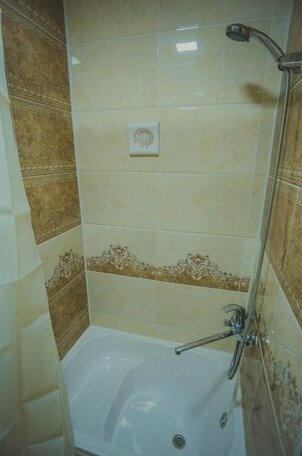Alixan Guest House - Photo5