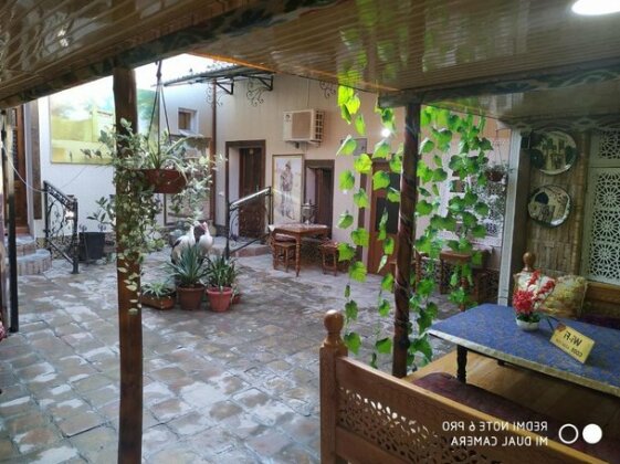 Gulnarakhanum Guesthouse - Photo2