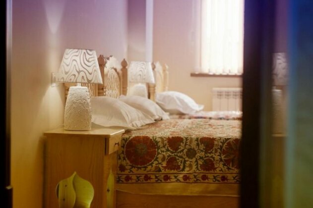 Ismail Bukhara - Photo4