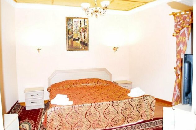 New Moon Hotel - Photo3
